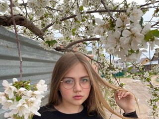 Erotinis vaizdo pokalbis maddykit