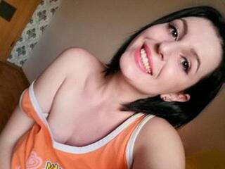 Erotinis vaizdo pokalbis MaddySmith