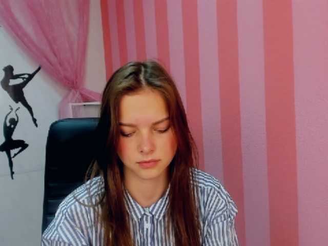 Transliacijos ekrano nuotraukos madeelyn