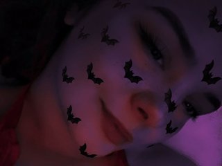 Erotinis vaizdo pokalbis madina