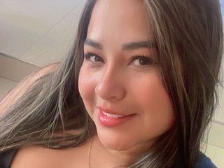 Erotinis vaizdo pokalbis MadisonGomez