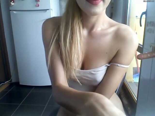 Nuotraukos Madisonhot leave a tip at least 100 tokens :love