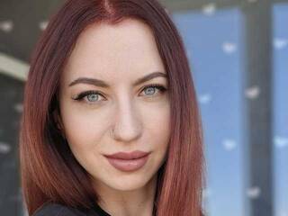 Erotinis vaizdo pokalbis MagdaleneJanette