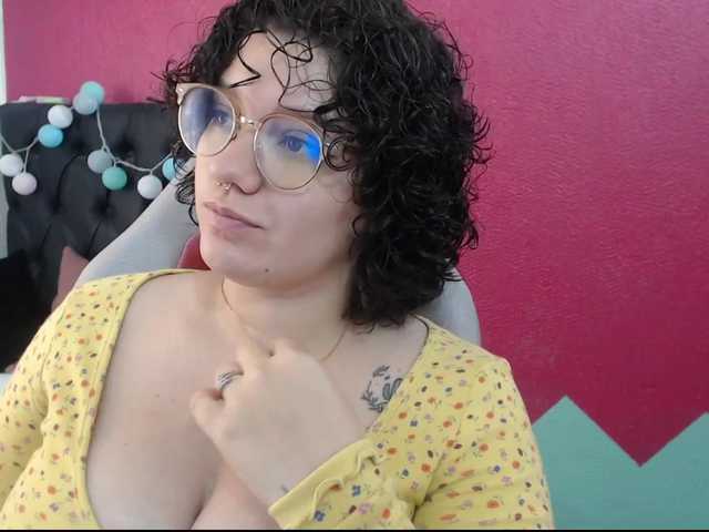 Nuotraukos Angijackson_ I really like to see you on camera and see how you enjoy it for me, I want to see how your cum comes out for meMake me feel like a queen and you will be my kingFav vibs 44, 88 and 111 Make me squirt rigth now for 654 tkns.