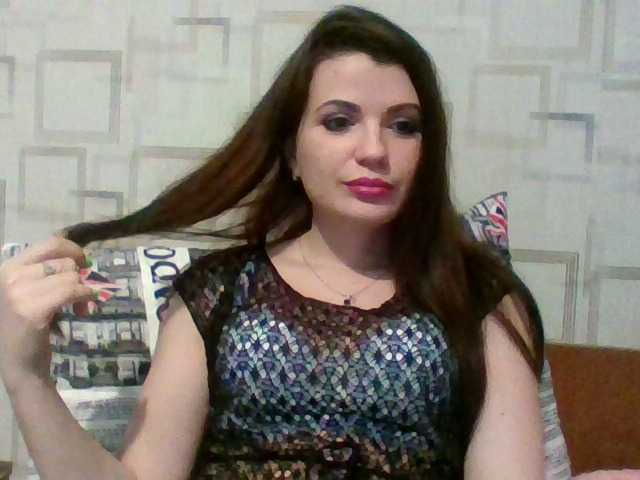 Transliacijos ekrano nuotraukos Mahidevran