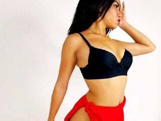 Erotinis vaizdo pokalbis maitecharris