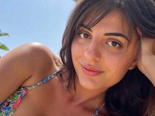 Erotinis vaizdo pokalbis MaiteLifa