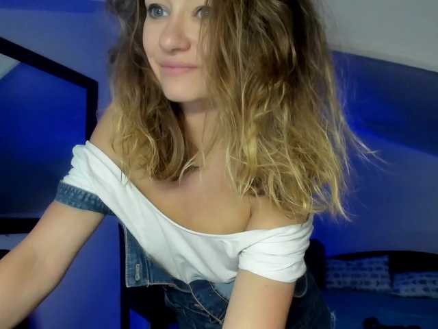 Nuotraukos _MAK_ hey . i am Karina . for sex let s go privat chat. 200 tok strong vibration. 555 tok make me cum bb ;) SHOW squirt in 1308 tok