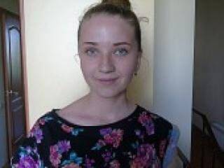 Erotinis vaizdo pokalbis makayladivi