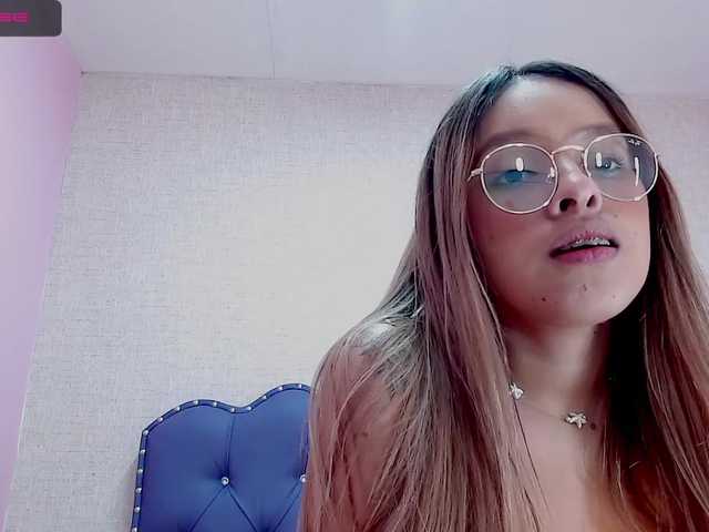Nuotraukos MalejaCruz welcome!! tits 35 tips ♥ ass 40tips♥ pussy 50tips♥ squirt 500tips♥ ride dildo 350tips♥ play dildo 200 tips #anal #squirt #latina #daddy #lovense