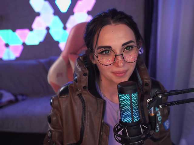 Transliacijos ekrano nuotraukos MalinaBo0m