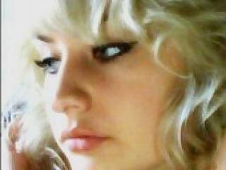 Erotinis vaizdo pokalbis malove