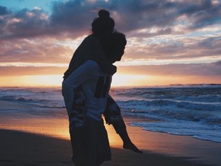 Erotinis vaizdo pokalbis manddin