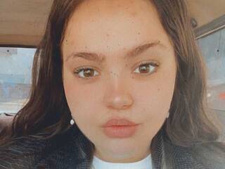 Erotinis vaizdo pokalbis Mango704