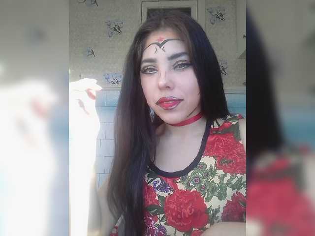 Transliacijos ekrano nuotraukos ManiMiss