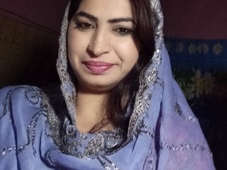 Erotinis vaizdo pokalbis Hotkuri