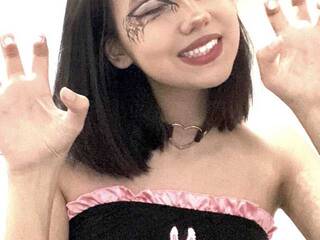 Erotinis vaizdo pokalbis MargoRoss