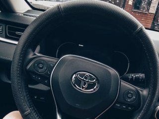 Erotinis vaizdo pokalbis Margosa