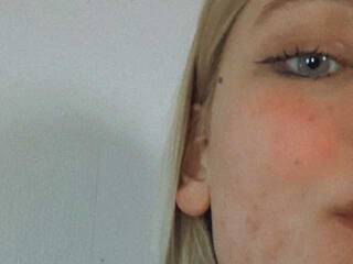 Erotinis vaizdo pokalbis maria-cat