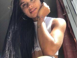 Erotinis vaizdo pokalbis marianaoz