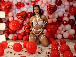 Erotinis vaizdo pokalbis MarieBlair1