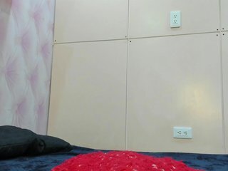 Erotinis vaizdo pokalbis MarieMyller