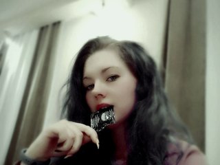 Erotinis vaizdo pokalbis MariEvil