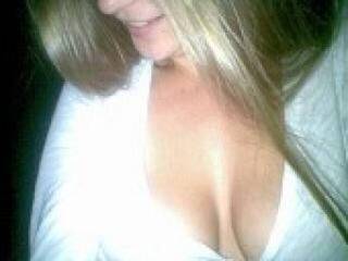 Erotinis vaizdo pokalbis marika66