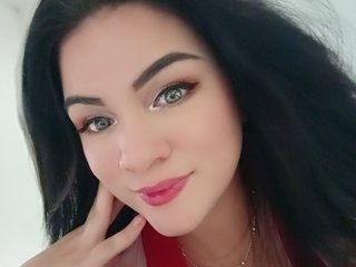 Erotinis vaizdo pokalbis Marly-Suarez