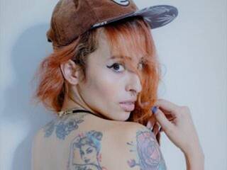 Erotinis vaizdo pokalbis marlycabicca