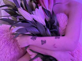 Erotinis vaizdo pokalbis MarrryRay