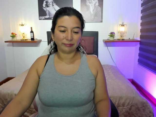 Nuotraukos Maryc01 we #new guys!!! come on let's go #cum thogether!!! GOAL CUM! #latina #couple