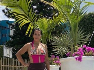 Erotinis vaizdo pokalbis Maryehot