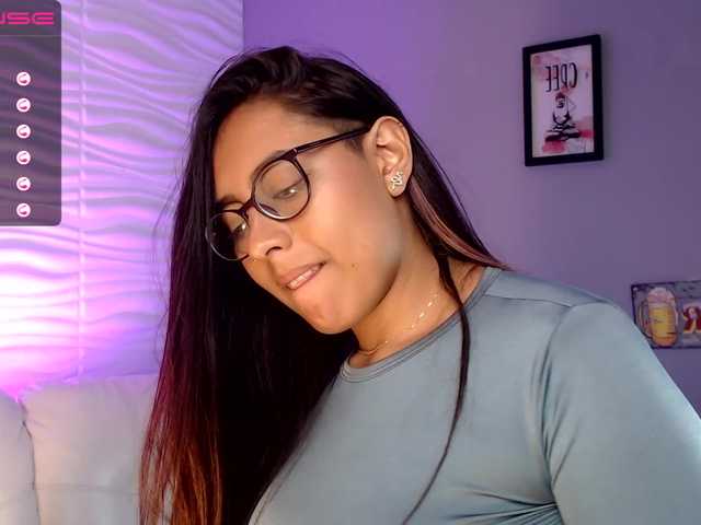 Nuotraukos MaryOwenss Why don't you give this big ass a little love♥♥ Spit Ass 22Tks♥♥ SpreadAsshole♥♥ Fingering 111Tks♥♥ AnalShow 499Tks♥♥ @remian