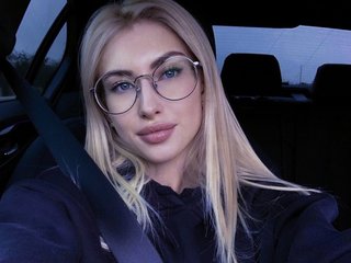 Erotinis vaizdo pokalbis MashaTitova