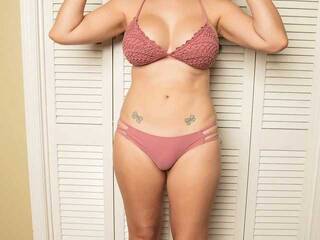 Erotinis vaizdo pokalbis Maskedbootie