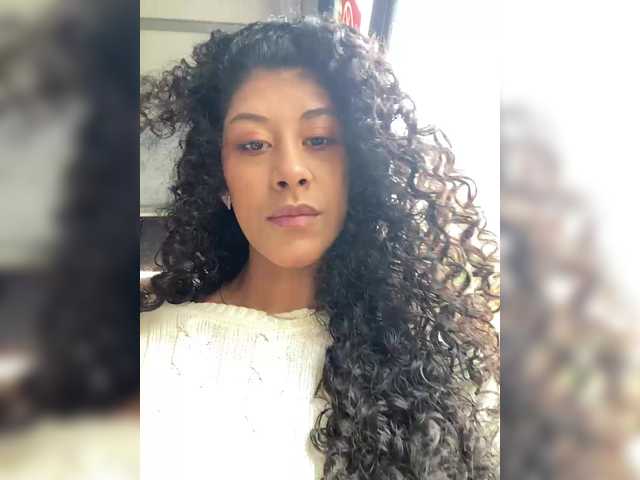 Transliacijos ekrano nuotraukos MaskGirl