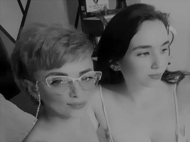 Profilio nuotrauka Mature-Young