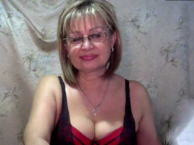 Nuotraukos MatureLissa Who want to see mature pussy ? pls for 500
