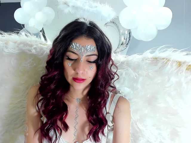 Transliacijos ekrano nuotraukos MayaHicks