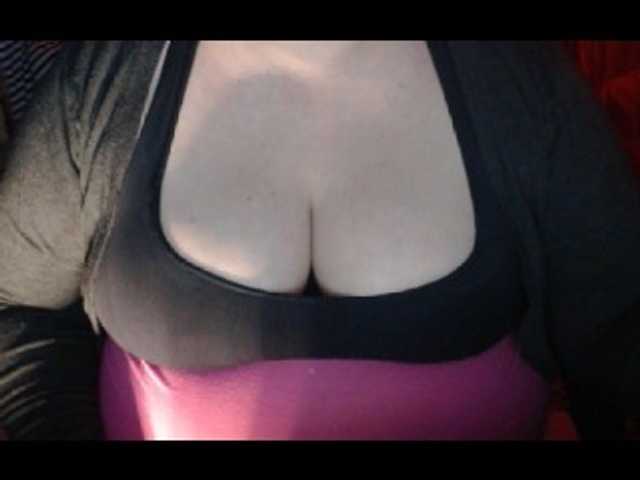 Nuotraukos mayalove4u lush its on ,15#tits 20 #ass 25 #pussy #lush on ,