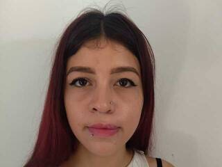 Erotinis vaizdo pokalbis MayBakir