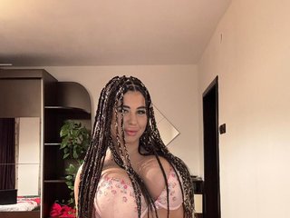 Erotinis vaizdo pokalbis MegaBoobsDee