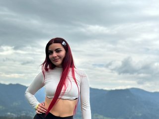 Erotinis vaizdo pokalbis Megan-Jenner