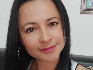 Erotinis vaizdo pokalbis MEGAN1001