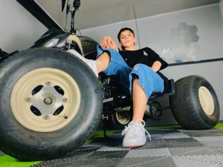 Erotinis vaizdo pokalbis MeganThompson