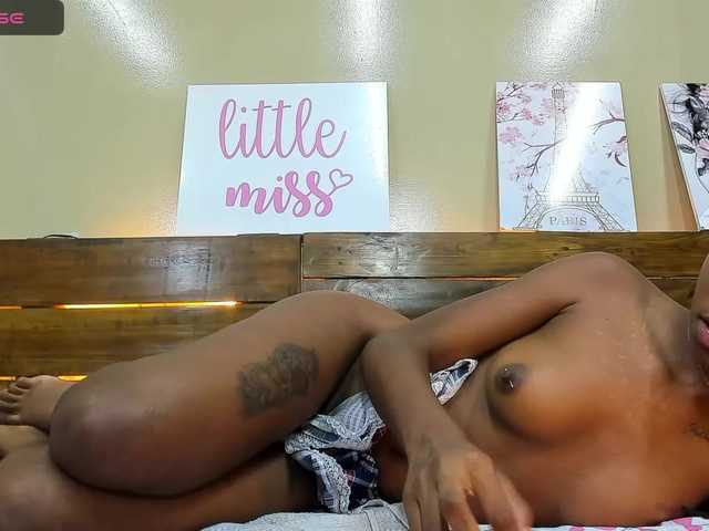 Transliacijos ekrano nuotraukos MeghanFoxy