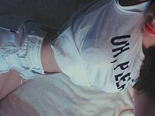 Erotinis vaizdo pokalbis melanisa