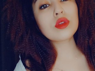 Erotinis vaizdo pokalbis Melinda2025