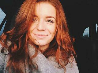 Erotinis vaizdo pokalbis MeliselNiks